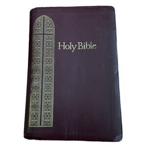Holy‎ Bible KJV Giant Print 2003 Red Letter Edition Regency Church 885CBG READ